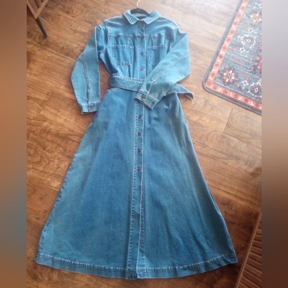 New York & Company Blue Denim Button-Front Maxi Dress